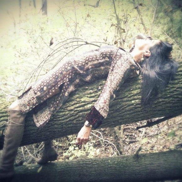 Meet your Posher, Amy - Picture 2 of 7